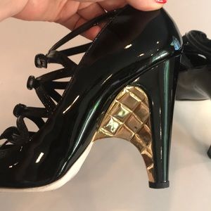 CHANEL Runway heels